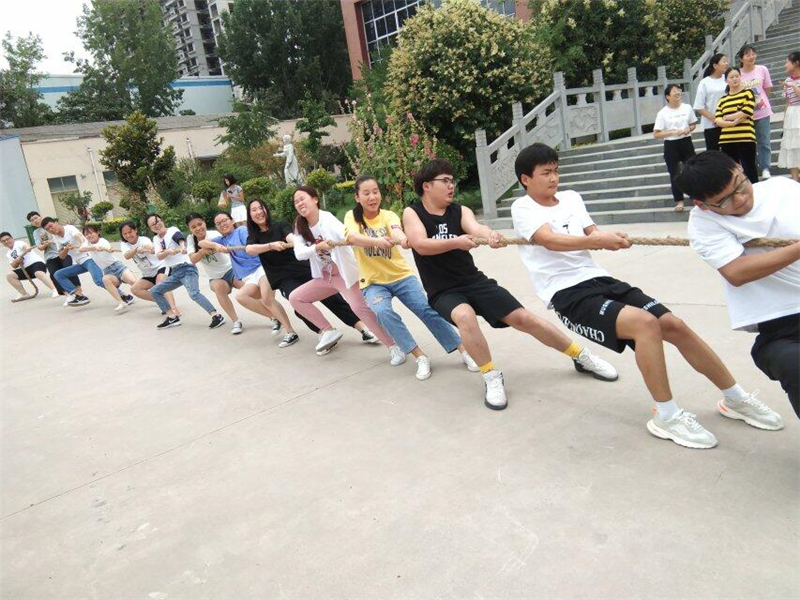 【公共教学部】成功举办拔河比赛