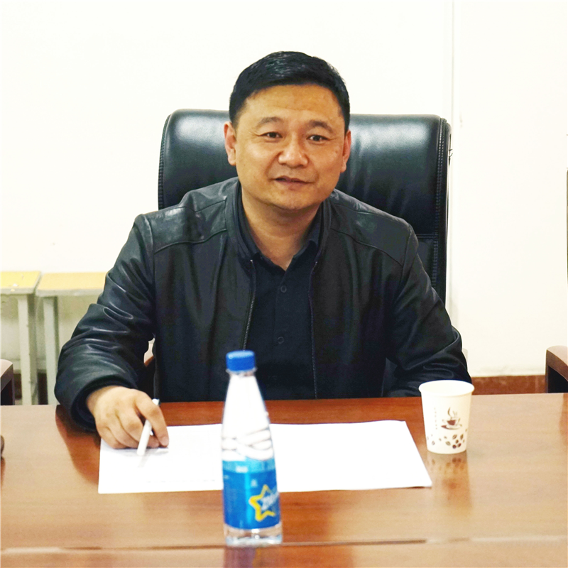 爱国卫生工作检查组莅临米兰检查指导工作