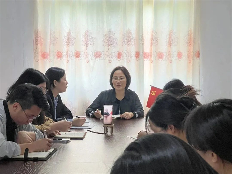 【学院动态】学院党委书记韩爱敏深入基层调研