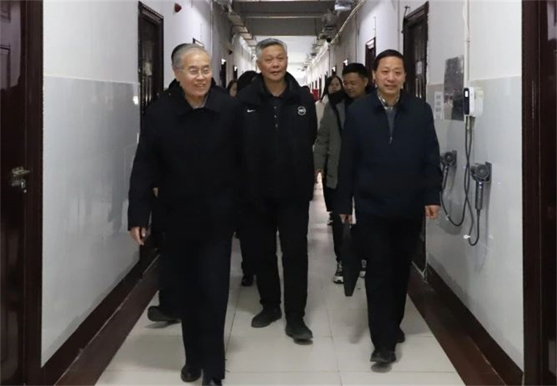 省教育厅督查组来米兰督导检查2024年春季开学校园安全工作