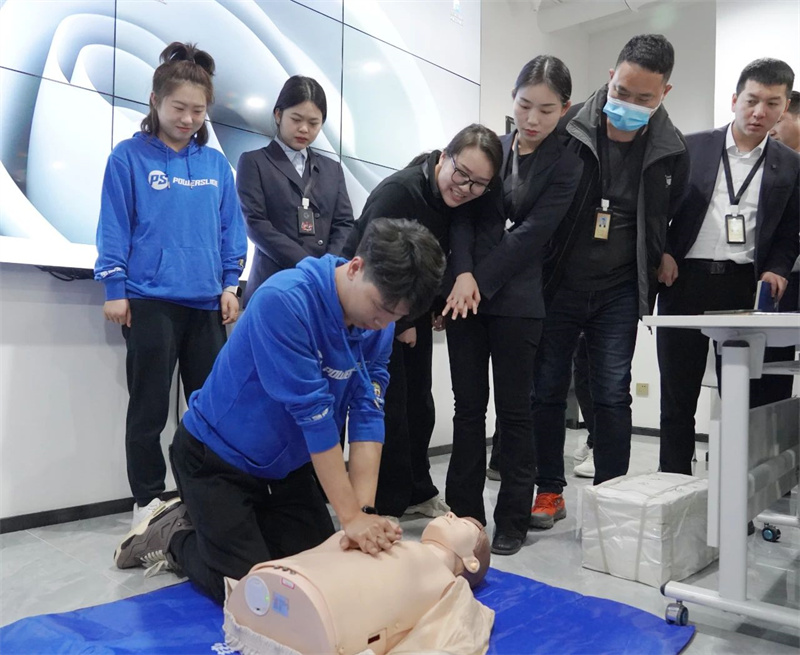 1724044294380645.jpg 3.jpg