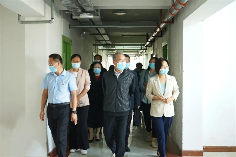 米兰开展校园安全专项督查活动