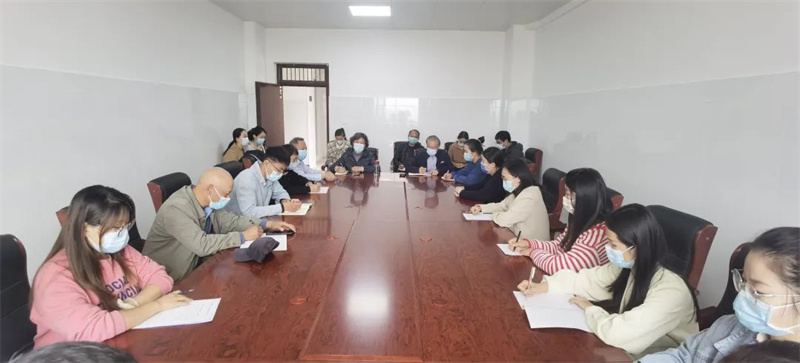 米兰新密校区积极筹备党的二十大集中收听收看工作